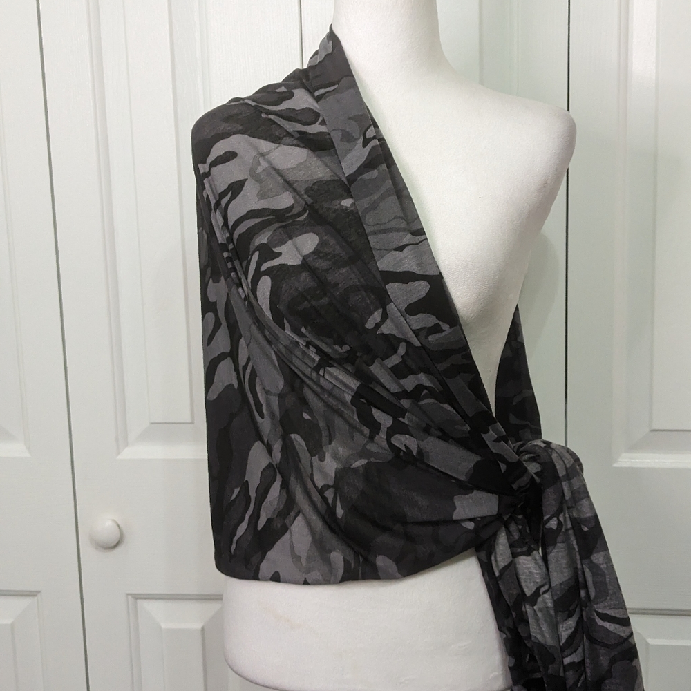 Jenni Scarf - Picture 9 of 9